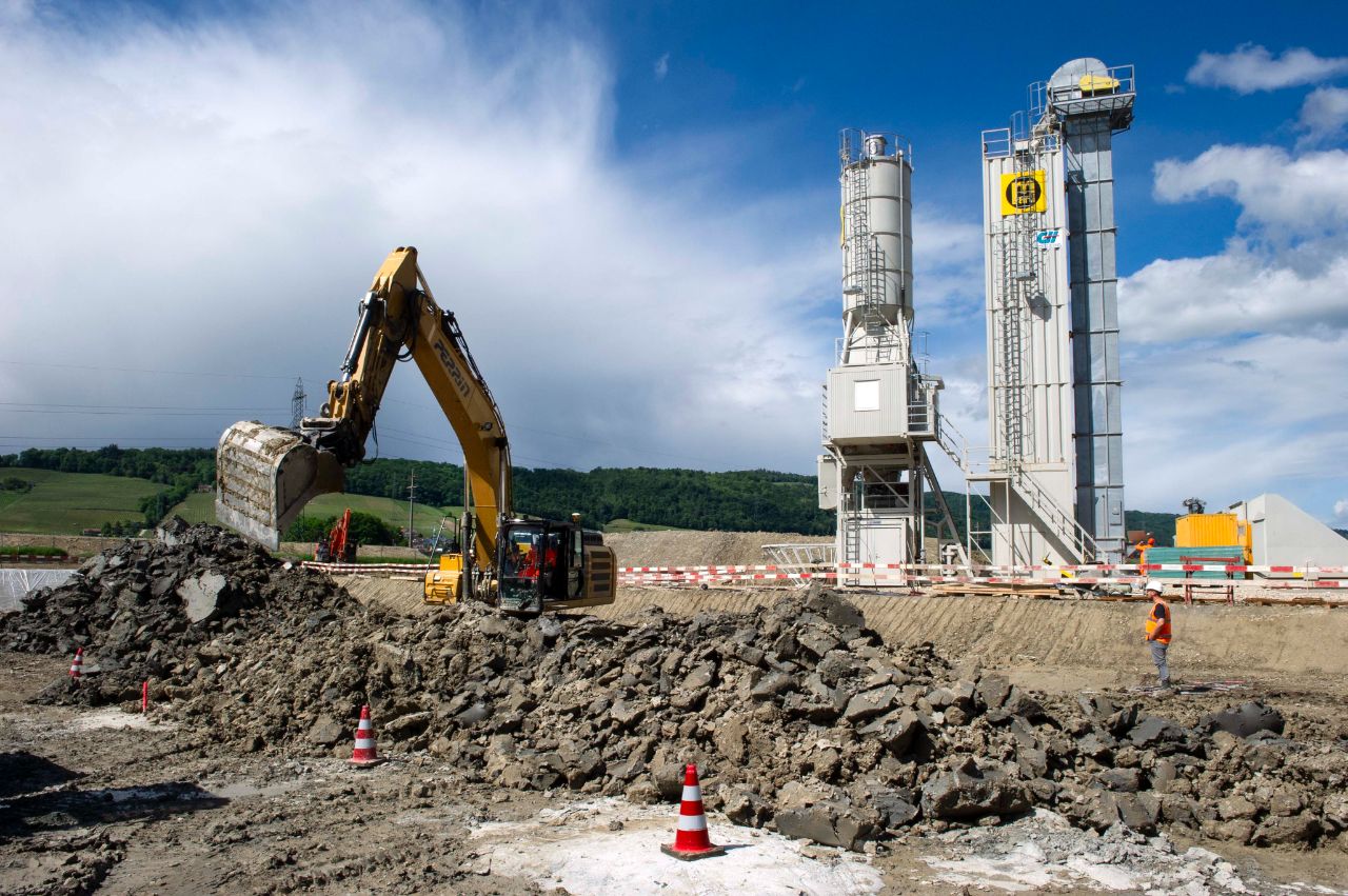 Chantier Lavasson - Arrivée de la grue - Mai 2026