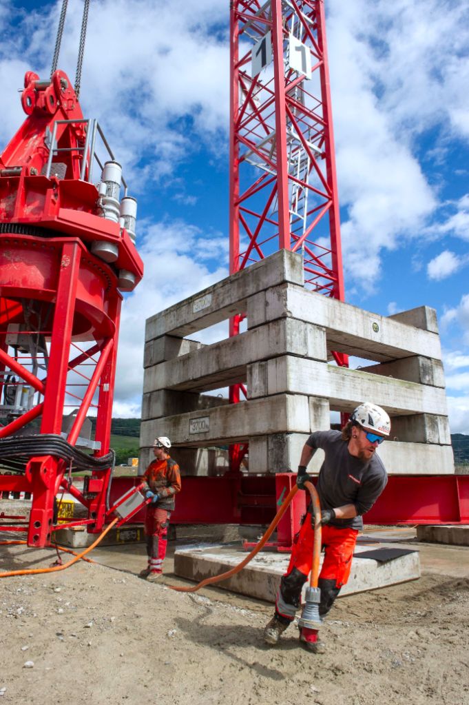 Chantier Lavasson - Arrivée de la grue - Mai 2026