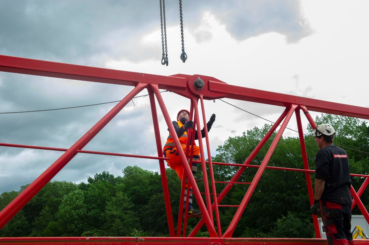 Chantier Lavasson - Arrivée de la grue - Mai 2026